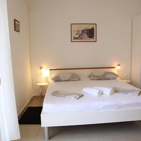 Kresan Affittacamere 3*
