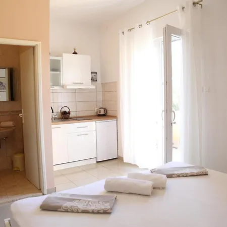 Kresan Vendégház Zára