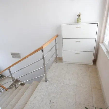 ゲストハウス Kresan