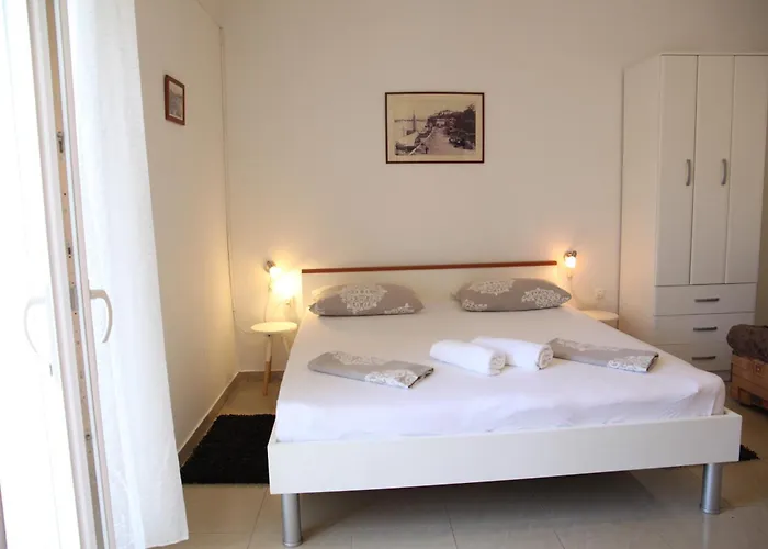 Kresan Affittacamere 3*