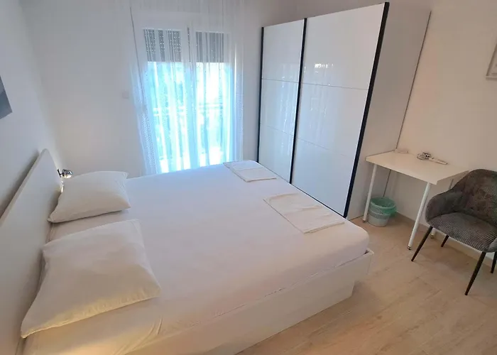 Kresan Affittacamere 3*